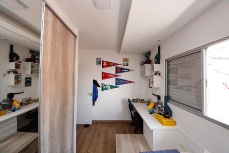 Casa à venda com 194m², 4 quartos e 2 vagasQuarto 3