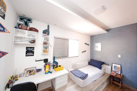 Casa à venda com 194m², 4 quartos e 2 vagasQuarto 3