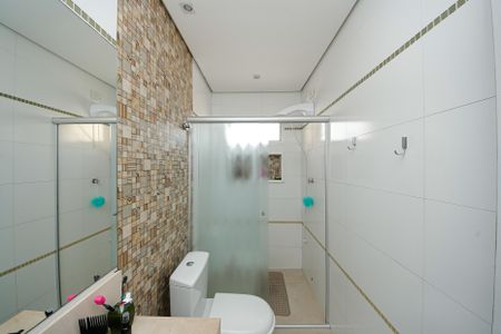 Casa à venda com 194m², 4 quartos e 2 vagasBanheiro