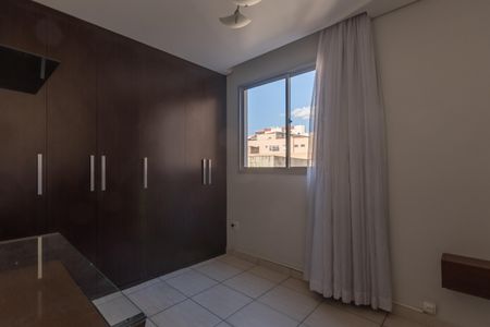 Apartamento à venda com 57m², 2 quartos e 2 vagasSuíte