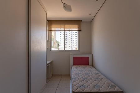 Apartamento à venda com 57m², 2 quartos e 2 vagasQuarto 1