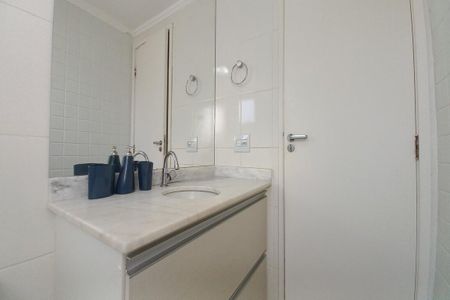 Apartamento para alugar com 110m², 3 quartos e 2 vagas Apartamento para alugar com 110m², 3 quartos e 2 vagasBanheiro da Suíte 3