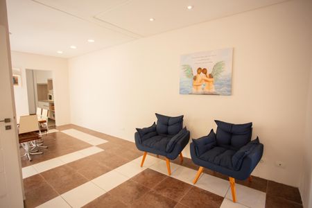 Casa para alugar com 220m², 4 quartos e 2 vagasHall de entrada