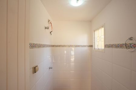 Casa para alugar com 220m², 4 quartos e 2 vagasBanheiro Externo