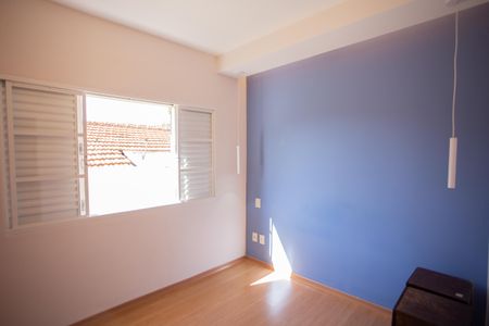 Casa para alugar com 220m², 4 quartos e 2 vagasSuíte