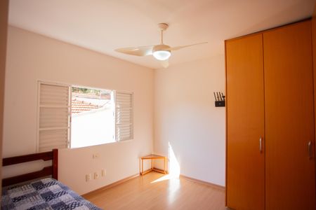 Casa para alugar com 220m², 4 quartos e 2 vagasQuarto 2