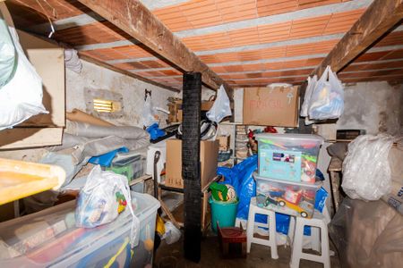 Casa à venda com 150m², 2 quartos e 2 vagasQuarto de Serviço