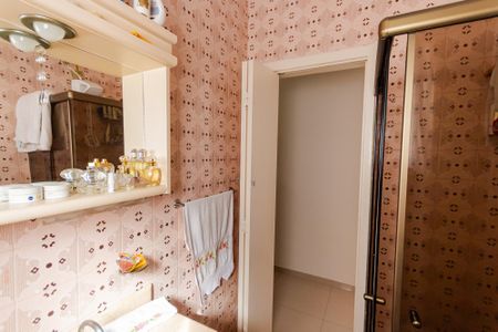 Casa à venda com 150m², 2 quartos e 2 vagasBanheiro Social