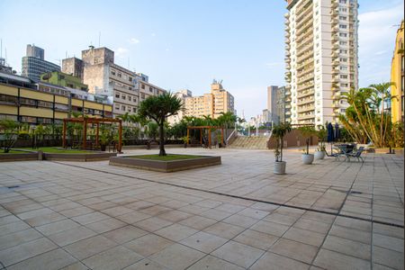 Apartamento para alugar com 32m², 1 quarto e 1 vaga Apartamento para alugar com 32m², 1 quarto e 1 vagaÁrea comum - Pátio