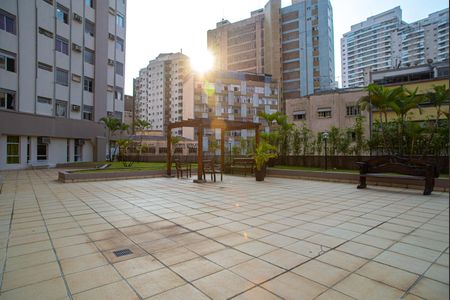 Apartamento para alugar com 32m², 1 quarto e 1 vaga Apartamento para alugar com 32m², 1 quarto e 1 vagaÁrea comum - Pátio