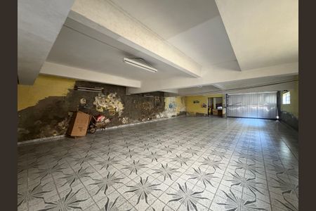 Casa à venda com 378m², 3 quartos e 11 vagasGaragem