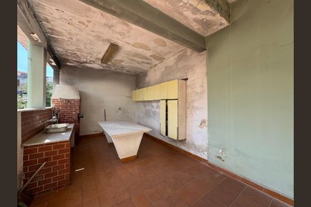 Casa à venda com 378m², 3 quartos e 11 vagasChurrasqueira