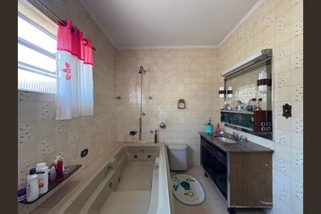 Casa à venda com 378m², 3 quartos e 11 vagasBanheiro