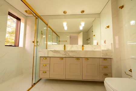 Apartamento à venda com 130m², 3 quartos e 2 vagasBanheiro da Suíte