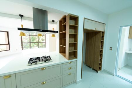 Apartamento à venda com 130m², 3 quartos e 2 vagasCozinha