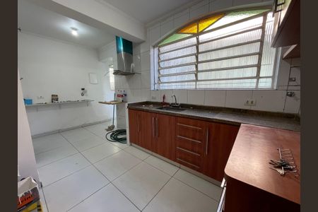 Casa à venda com 300m², 6 quartos e 4 vagasCozinha