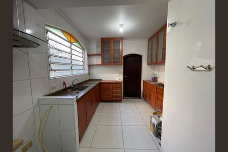 Casa à venda com 300m², 6 quartos e 4 vagasCozinha