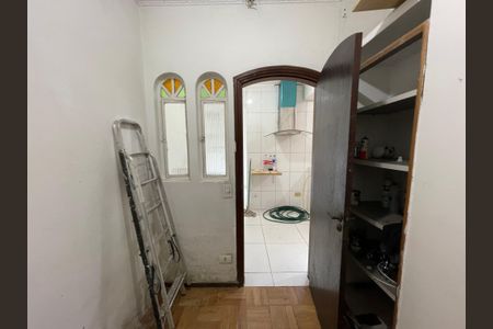 Casa à venda com 300m², 6 quartos e 4 vagasQuarto 4