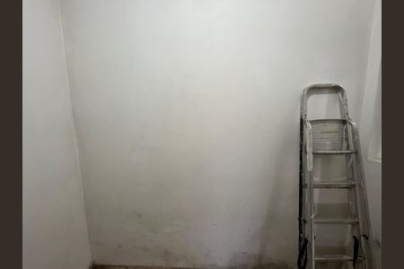 Casa à venda com 300m², 6 quartos e 4 vagasQuarto 4