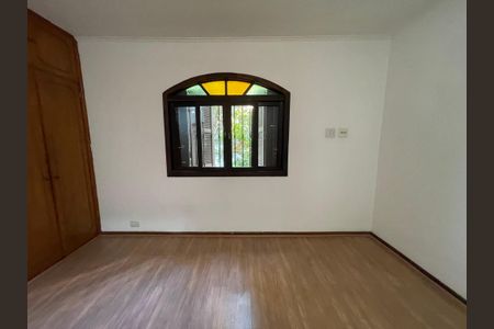 Casa à venda com 300m², 6 quartos e 4 vagasQuarto 1