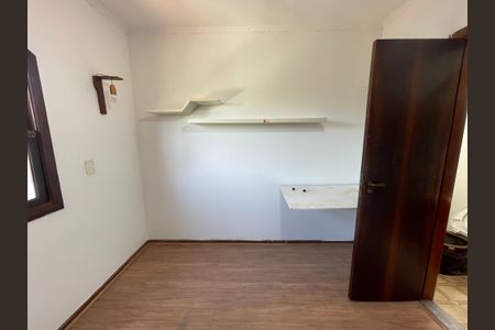 Casa à venda com 300m², 6 quartos e 4 vagasQuarto 5