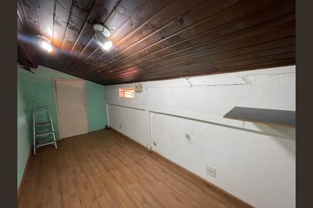 Casa à venda com 300m², 6 quartos e 4 vagasQuarto 3