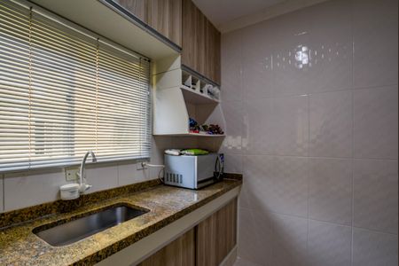 Apartamento à venda com 55m², 2 quartos e 1 vagaCozinha e Área de Serviço