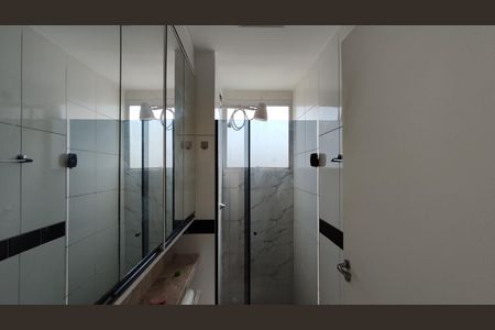 Apartamento para alugar com 42m², 2 quartos e sem vagaBanheiro