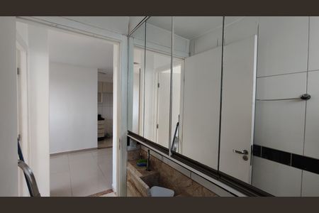 Apartamento para alugar com 42m², 2 quartos e sem vagaBanheiro