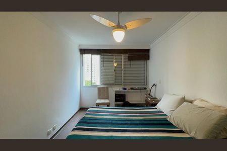 Apartamento à venda com 80m², 2 quartos e 1 vagaQuarto 2