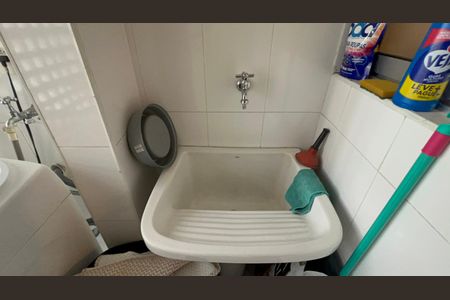 Apartamento à venda com 80m², 2 quartos e 1 vagaÁrea de Serviço