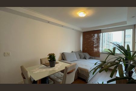 Sala de apartamento à venda com 2 quartos, 80m² em Pinheiros, São Paulo