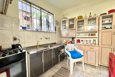 Casa para alugar com 370m², 3 quartos e sem vagaCozinha