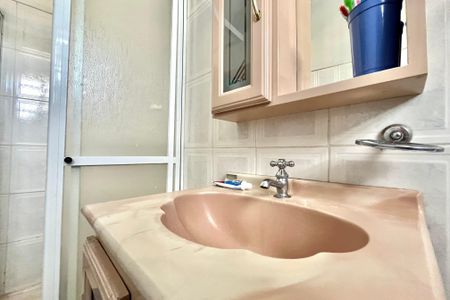 Casa para alugar com 370m², 3 quartos e sem vagaBanheiro