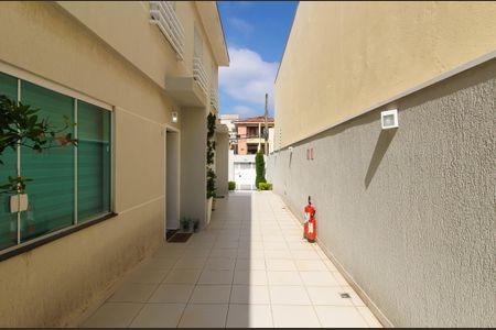 Casa à venda com 90m², 3 quartos e 2 vagas Casa à venda com 90m², 3 quartos e 2 vagasÁrea externa