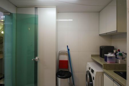 Casa à venda com 90m², 3 quartos e 2 vagas Casa à venda com 90m², 3 quartos e 2 vagasÁrea de Serviço