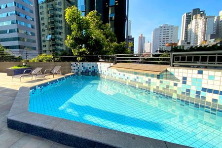Apartamento para alugar com 50m², 1 quarto e sem vagaÁrea comum - Piscina