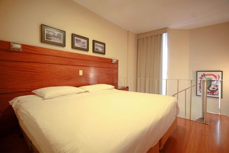 Suíte de apartamento para alugar com 1 quarto, 50m² em Savassi, Belo Horizonte