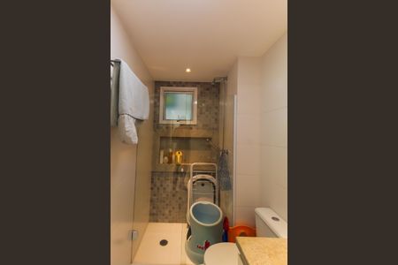 Apartamento à venda com 79m², 2 quartos e 2 vagasBanheiro