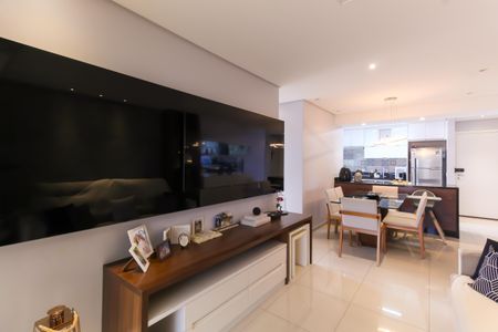 Sala de apartamento à venda com 2 quartos, 79m² em Vila Bertioga, São Paulo