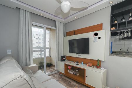 Sala de apartamento à venda com 2 quartos, 51m² em Rubem Berta, Porto Alegre