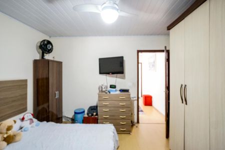 Casa à venda com 231m², 5 quartos e 3 vagasQuarto 01