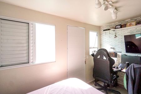 Casa à venda com 231m², 5 quartos e 3 vagasEscritório