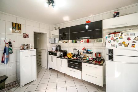 Casa à venda com 231m², 5 quartos e 3 vagas    casa 02 Cozinha