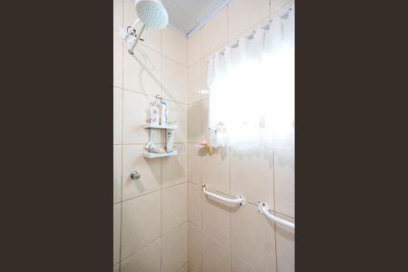 Casa à venda com 231m², 5 quartos e 3 vagasChuveiro