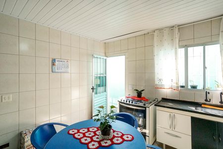 Casa à venda com 231m², 5 quartos e 3 vagasCozinha