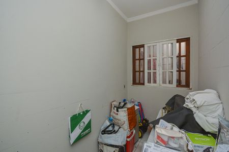 Casa à venda com 120m², 3 quartos e 2 vagas Casa à venda com 120m², 3 quartos e 2 vagasDespensa