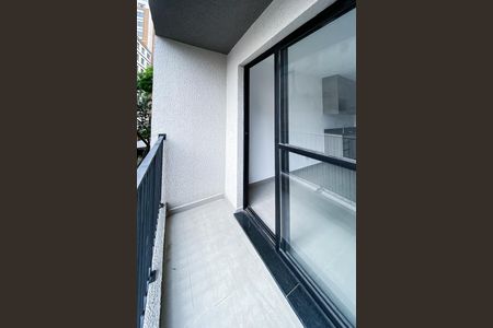 Studio para alugar com 19m², 0 quarto e sem vaga Studio para alugar com 19m², 0 quarto e sem vagaVaranda