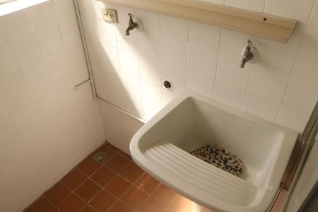 Apartamento à venda com 63m², 2 quartos e 1 vagaÁrea de Serviço