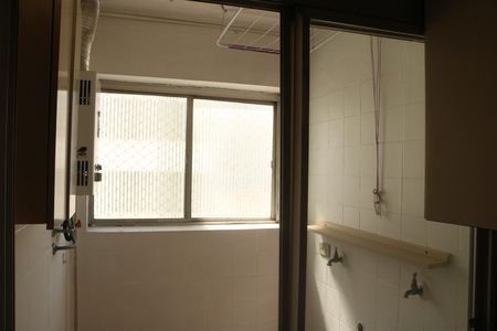 Apartamento à venda com 63m², 2 quartos e 1 vagaÁrea de Serviço